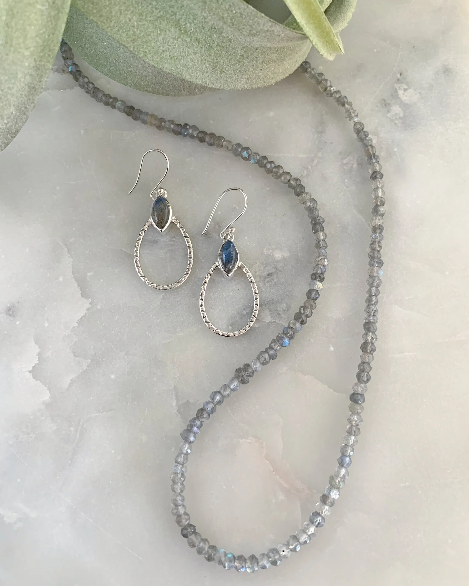 labradorite set thin strand.JPG